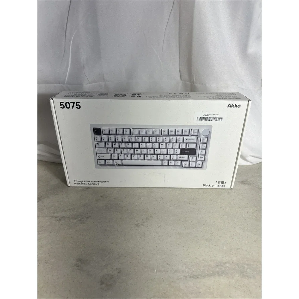Akko 5075 V3 Black on White Gaming Keyboard